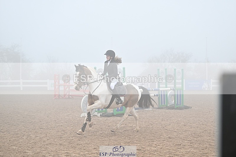 250208-122009-00521 - Cls 9 Pony Newcomers and 1m
