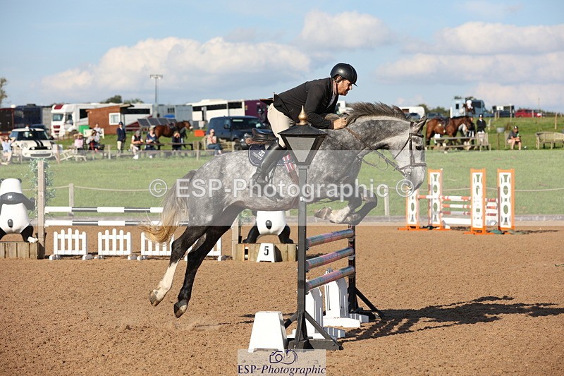 230915A-162957-03192 - Cls 6 Snr 1.05m Derby