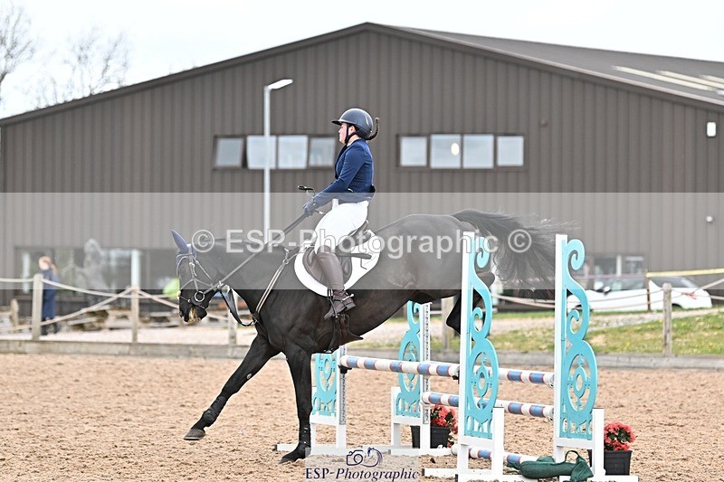 250414-111712-00421 - 90cm Round 1