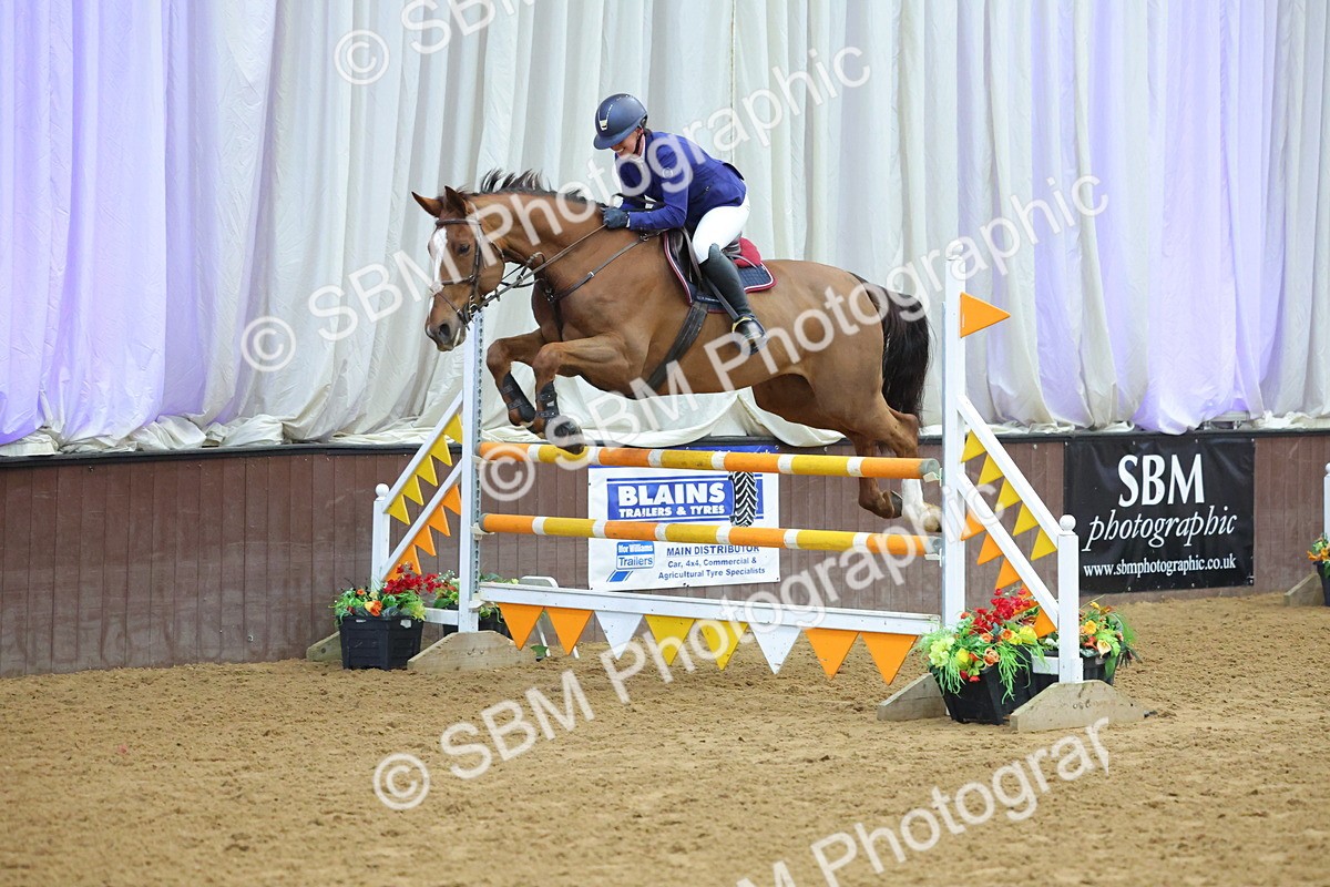 SBM_010736 - Class 23 - Senior Newcomers/ 1.10m Open - First Round (1.10m)