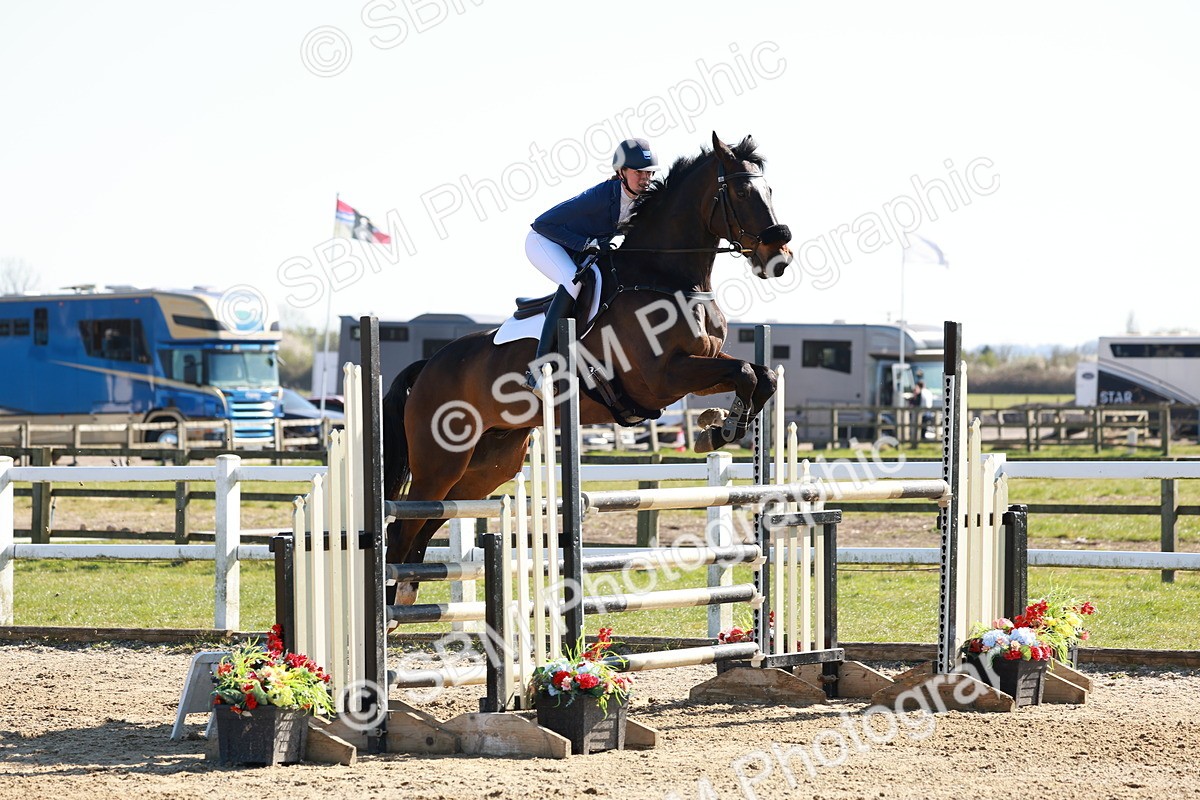 SBM_004891 - Class 18 - Senior Foxhunter - 1.20m