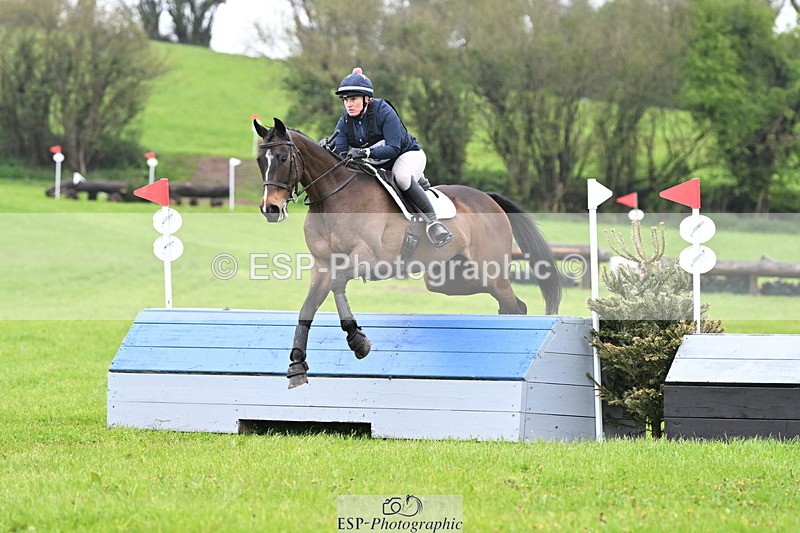 250419-102440-08587 - 451-Alexandra.Garner-LADY.VALTAS