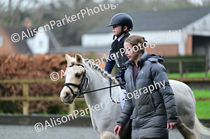 20260125-0837 - Class 9a - Walk Trot Assisted