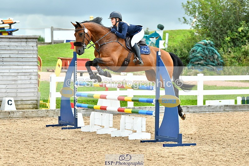 230721A-114812-05856 - Cls 18, 1 Star Silver 1.20m