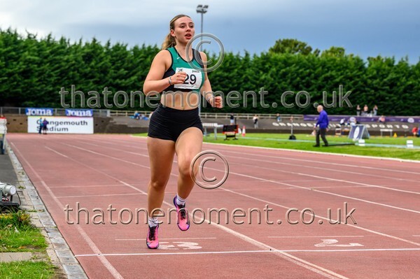 CEM26-914739 - Track Female Set Two