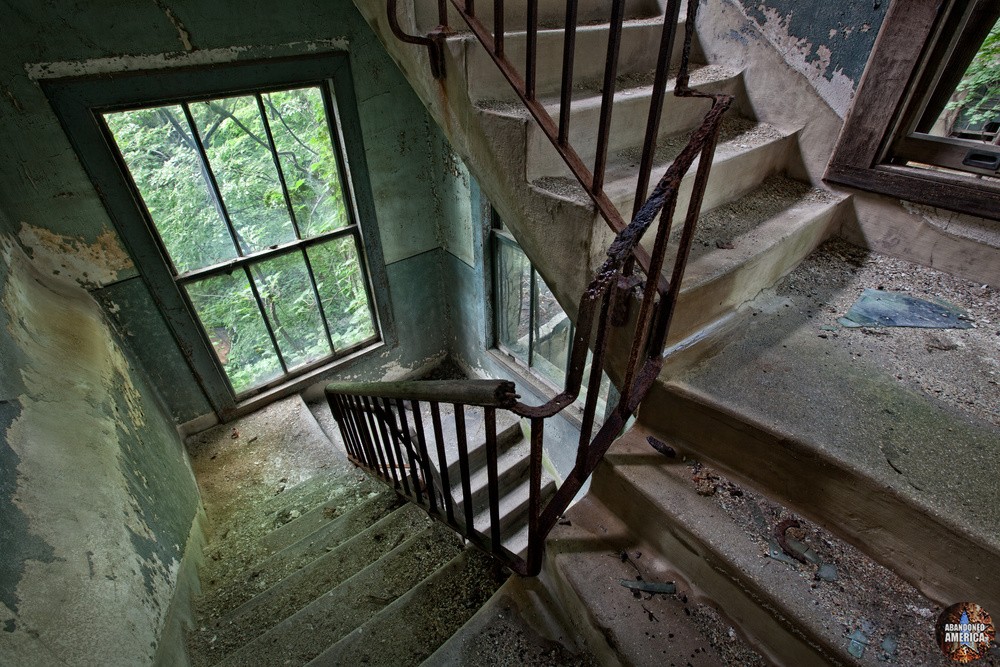 Ocean Vista Tuberculosis Hospital - Photographs by Matthew Christopher Murray's Abandoned America