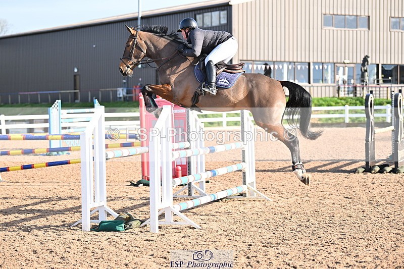 240224A-100327-03121 - Cls 10 Discovery and 1m Open