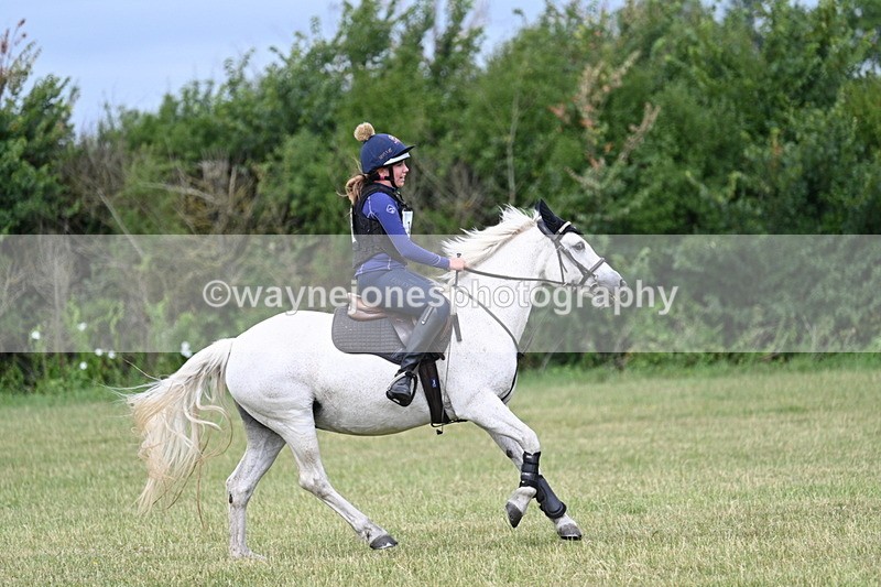 WJ7_5141 - 60cm XC Time 10:17 to 10:49