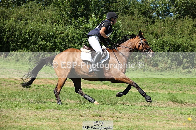 240811A-151647-05502 - 221-