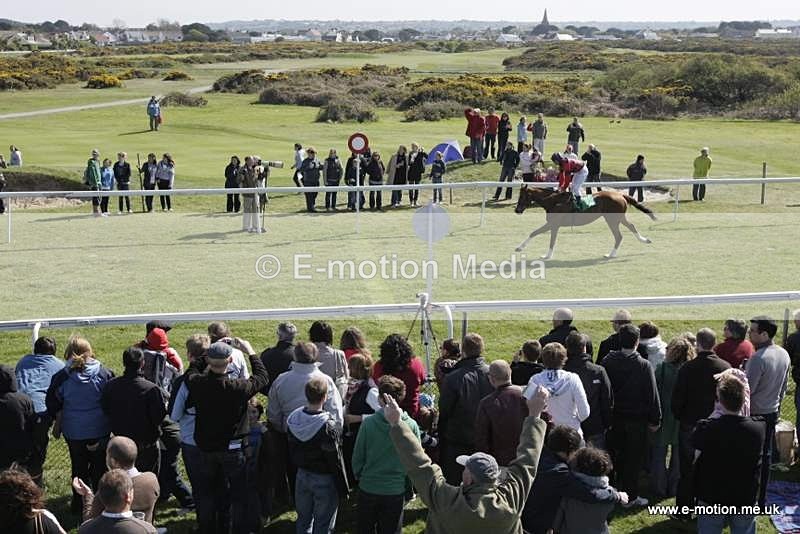 Race 3 16 - Gsy Race Finish Line 03/05/10