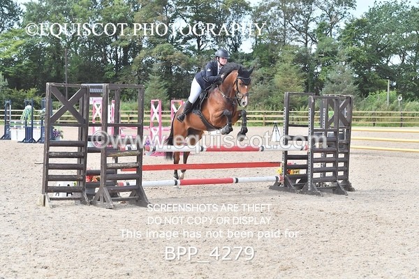 BPP_4279 - CLASS 12 SUN Senior British Novice/ 90cm Open