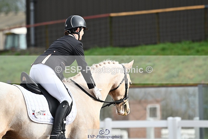 240218A-094747-04858 - 176-Kim.Walker-Dom.Perignon