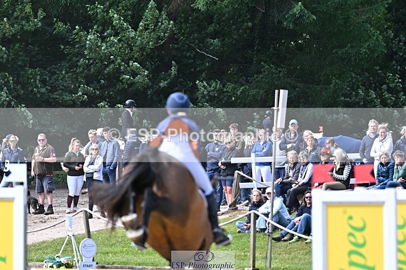 250525A-102724-15758 - Western Counties Crowds