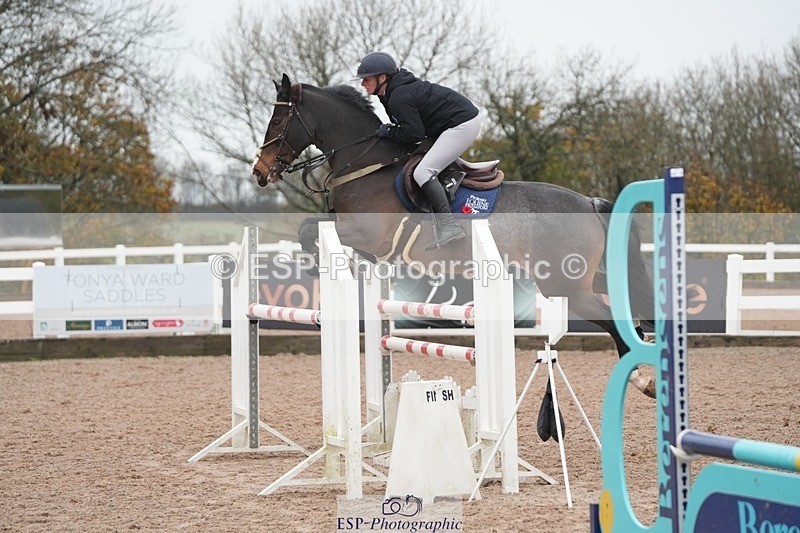 251107-125200-00806 - Cls 5 Newcomers and 1.10m Open