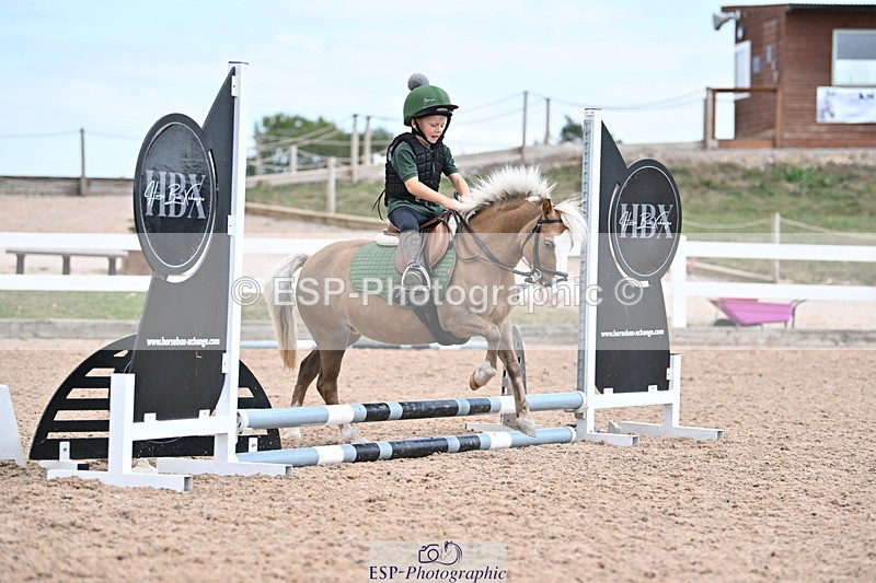 250821B-143542-00822 - Group D - Thomasina