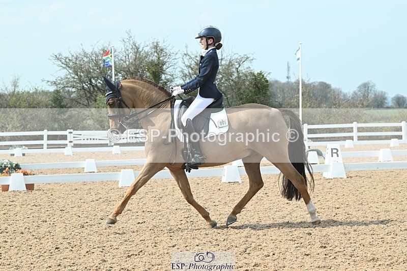 250403-124015-02399 - 061-Violet.Hawkins-DZL.Royal.Sunrise