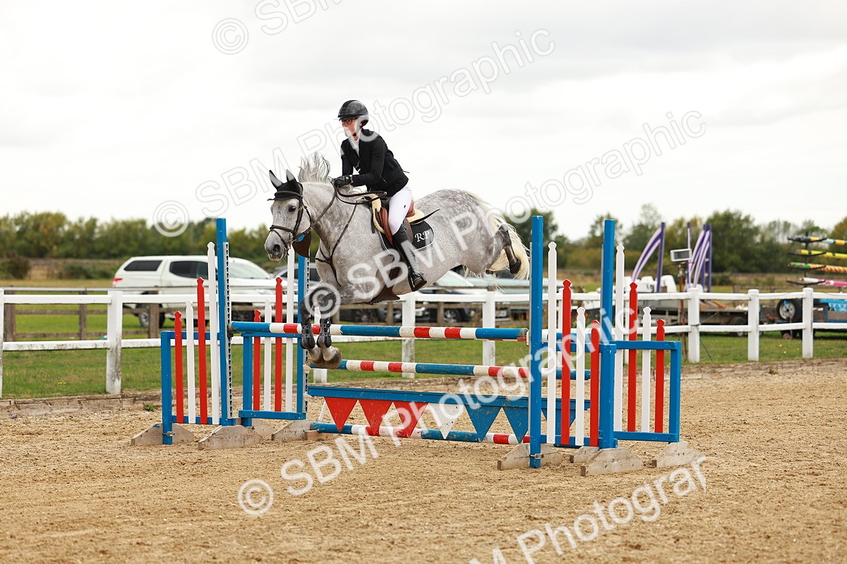 SBM_001522 - Class 4 - Senior Newcomers - 1.10m