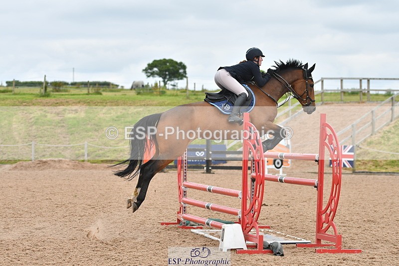 240609A-143700-06244 - Cls 19 Snr Foxhunter and 1.20m Open