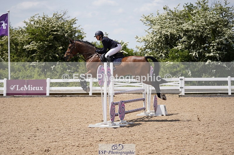 230528A-130554-07240 - Cls 33 95cm Amateur Quali