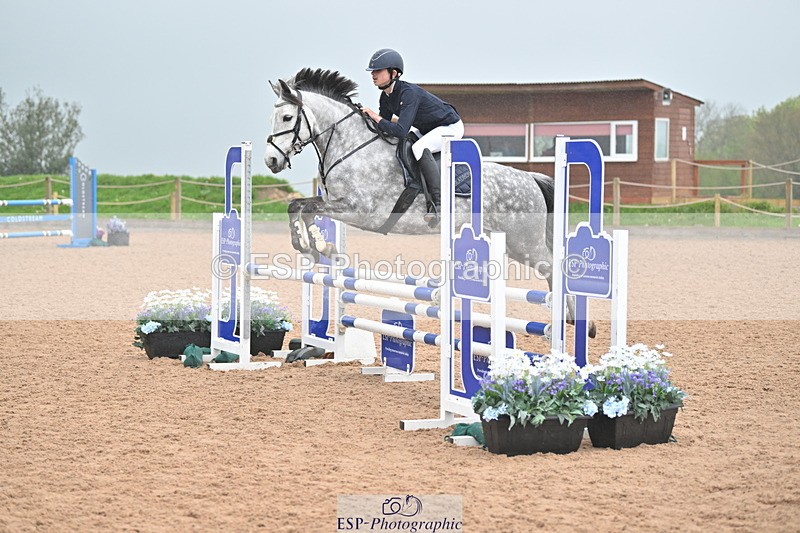 240505A-110311-04731 - Cls 3  Pony Discovery & 90cm Open
