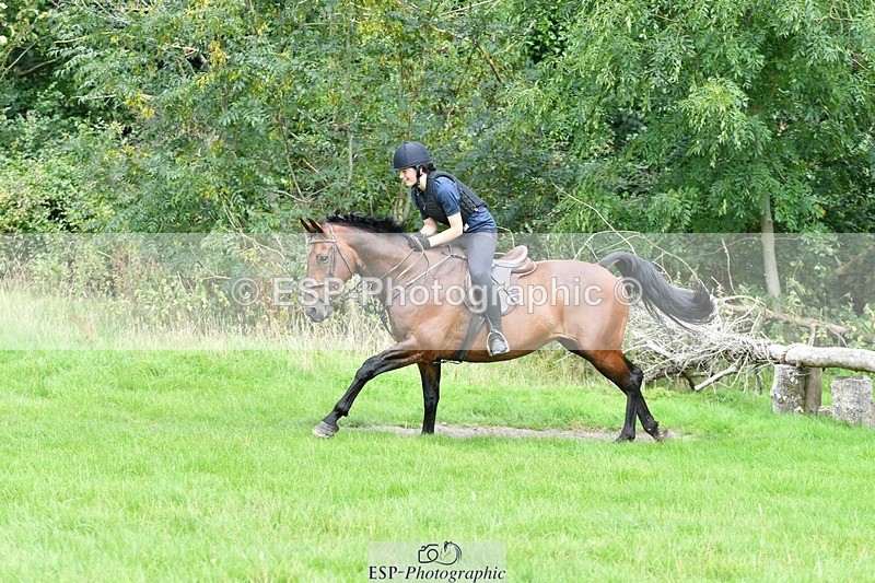 230817-133215-00987 - Theo's 1st Group - XC