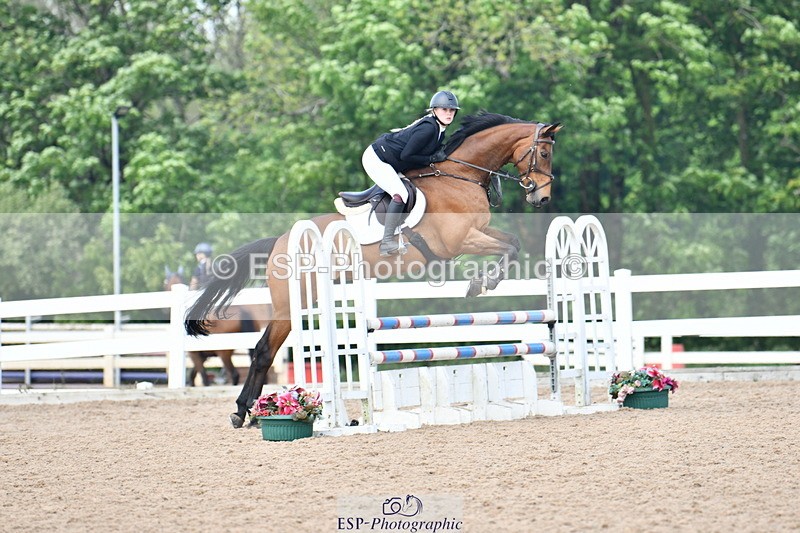 240512A-142037-19130 - Cls 42 85cm National Am Quali