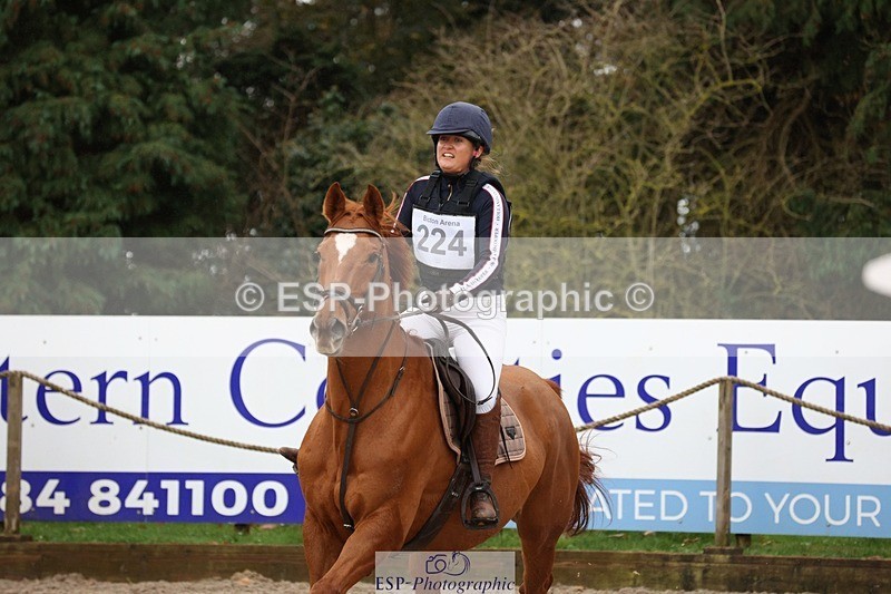 231118-130255-01685 - Cls 3 90cm