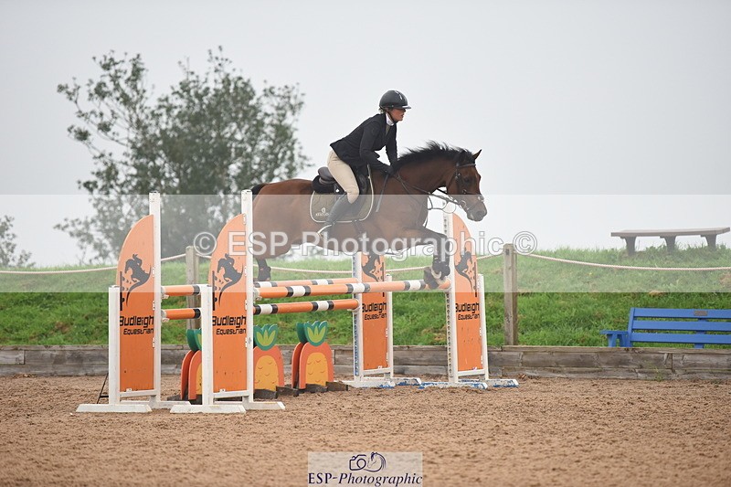 230916A-165116-05668 - Cls 19 Snr 1.10m Derby