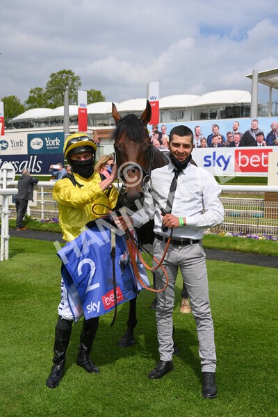 yr12052021r1-50 - Race 1 1.40pm Sky Bet Race to the Ebor Jorvik Stakes