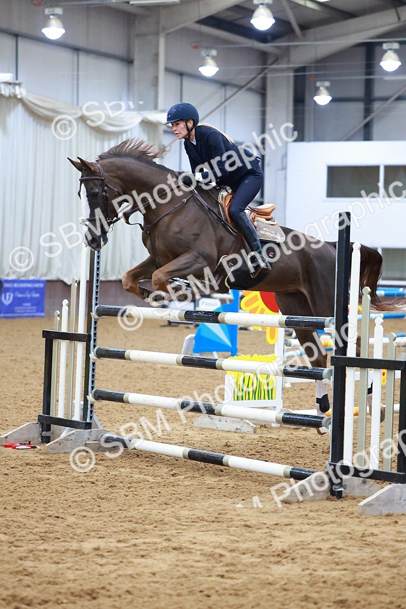 SBM_001911 - Class 5 - Senior Foxhunter 1.20m