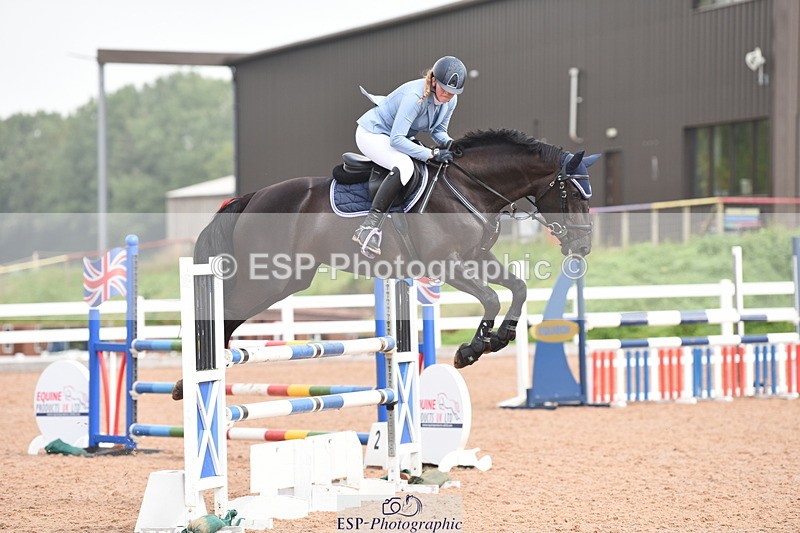 230902A-112348-00580 - Cls 8 1.05m Amateur Quali