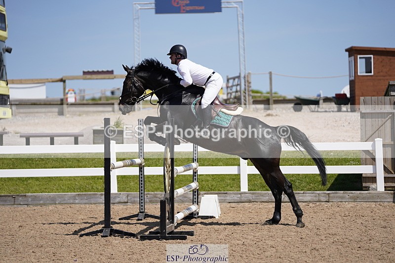 230527A-144828-04740 - Cls 23 1.05m Amateur Quali