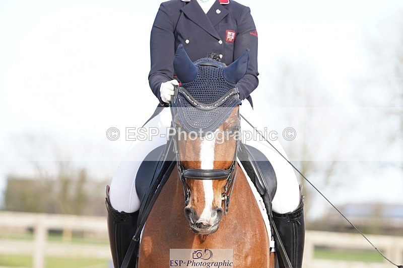 250404-172040-07933 - 147-Anna.Jesty-Grolschstar