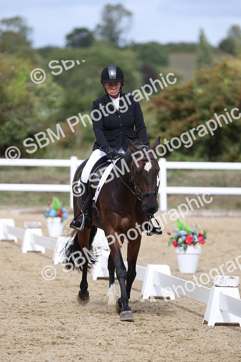 SBM_003963 - Class 9 - Novice 3 Champs
