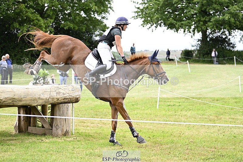 250524A-112857-09164 - B-322-Amelia.Winter-WOLK