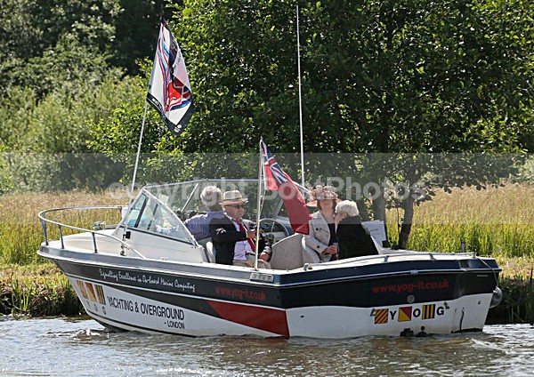 120701 YACHTING N OVERGROUND WT7A4048 - HENLEY ROYAL REGATTA - Sunday 1st July 2012