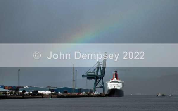Make a Wish - Round Britain Farewell Trip for QE2