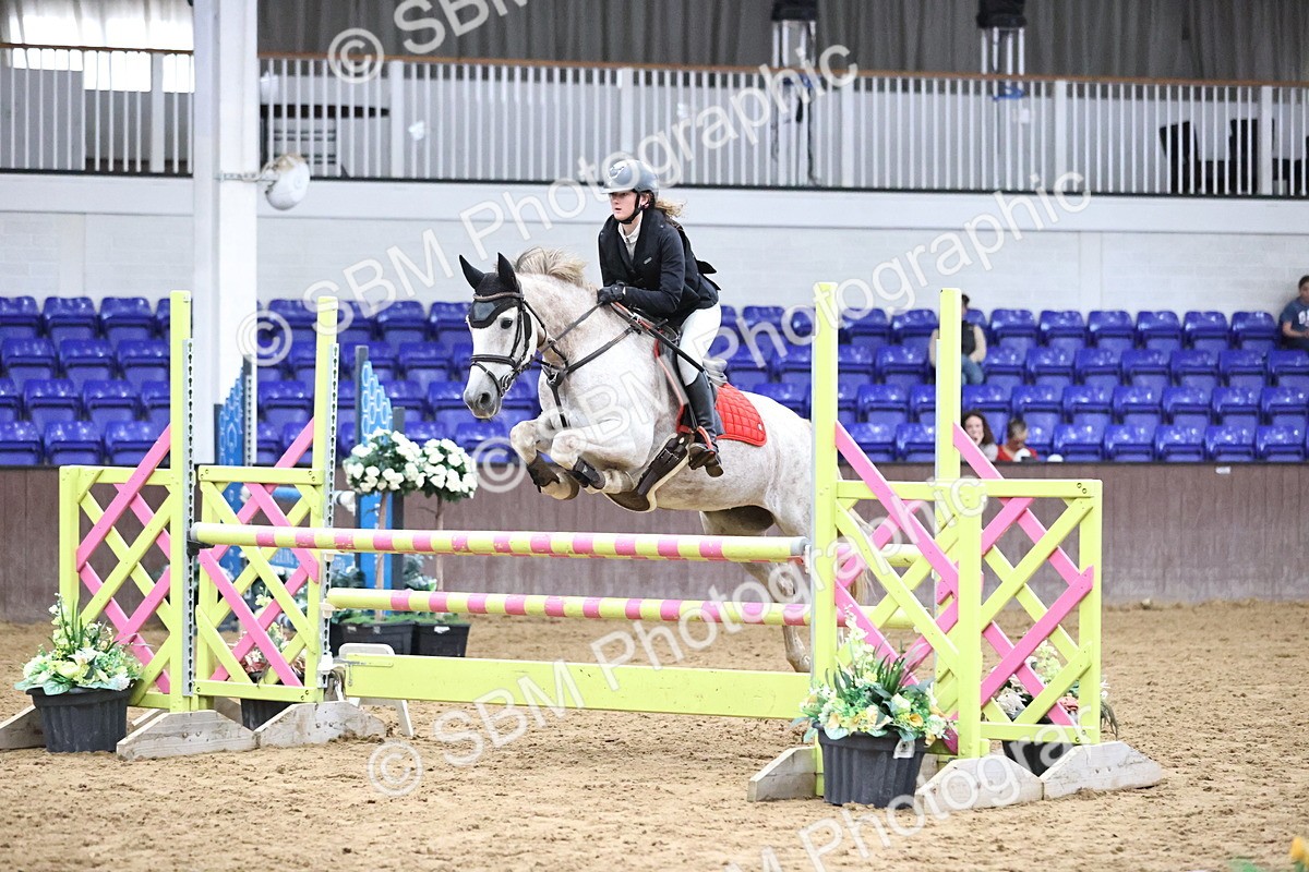 SBM_001098 - Class 5 - Blue Chip Pony Newcomers 1.00m Open