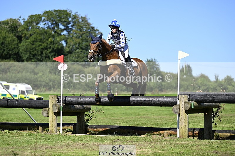 240811A-155333-05872 - 351-