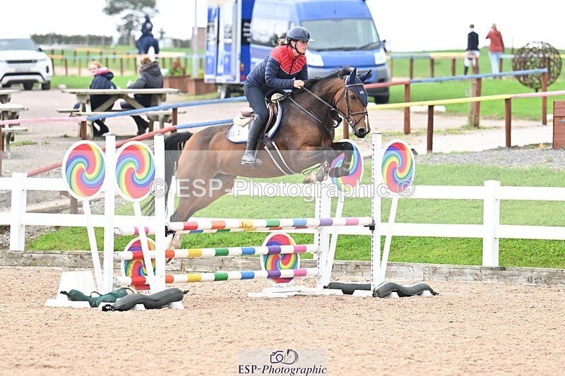 250920-123945-01147 - Cls 26+27 Club and Schools 90cm