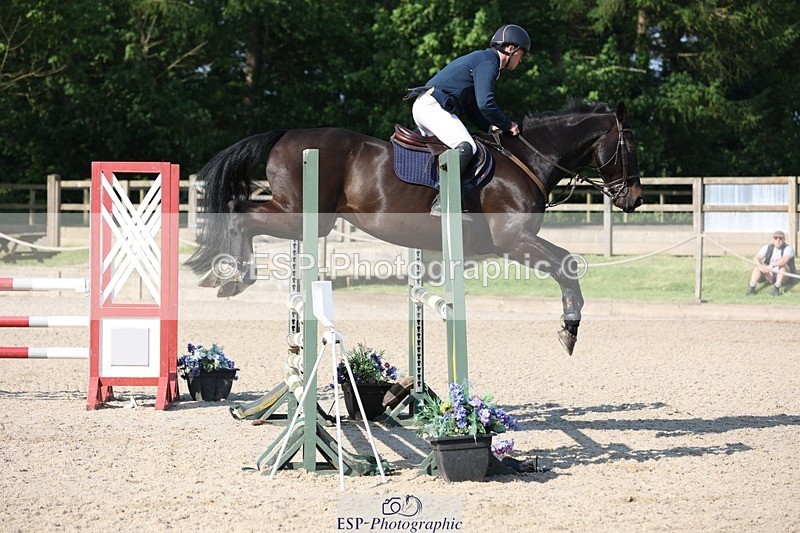 230513-090609-03340 - Cls 18 Snr 1.05m Open