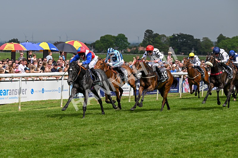 060524-Race 1-Call Me Harswell-5658 - Race 1