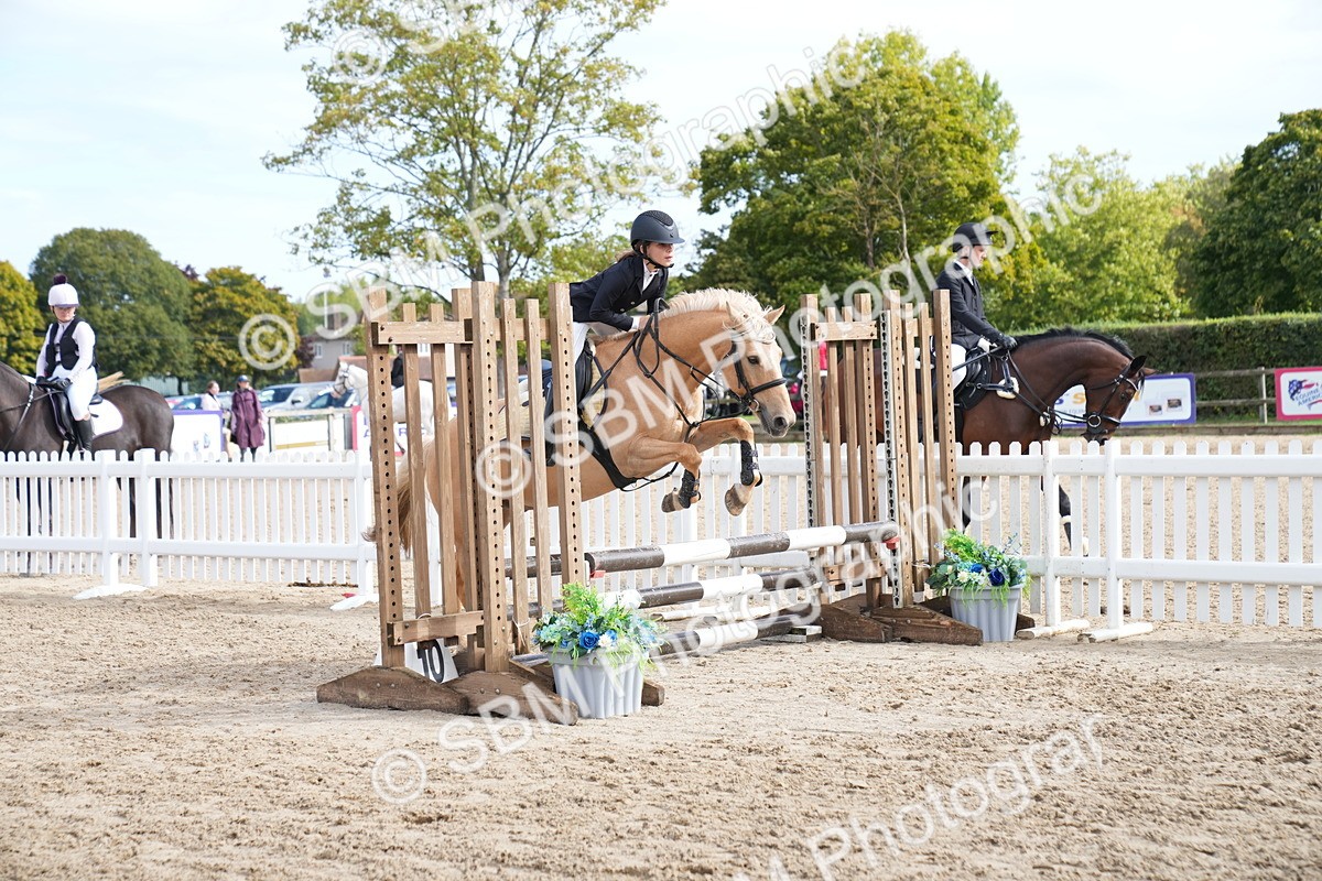 SBM_03281 - J55 - Clear Round 60cm