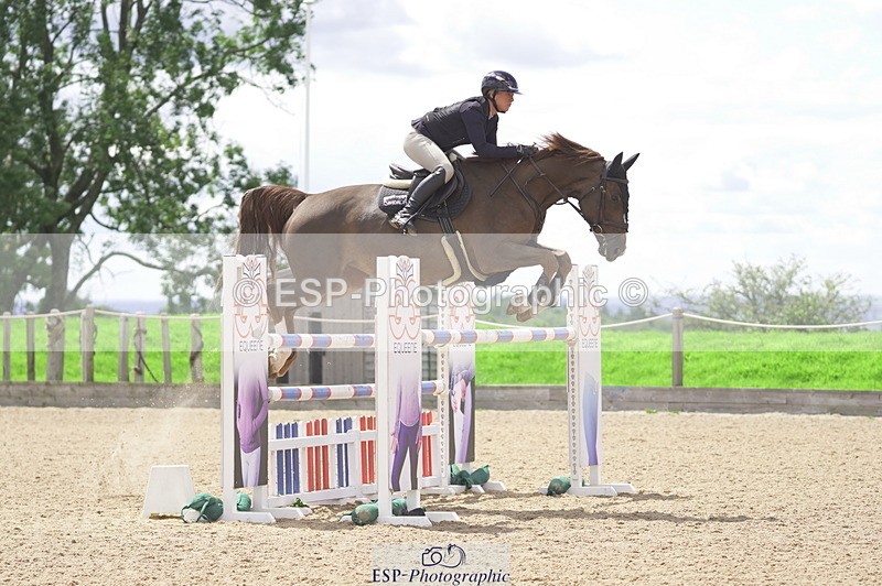 230806A-140230-02371 - Cls 15 National 1.30m and 1.40m