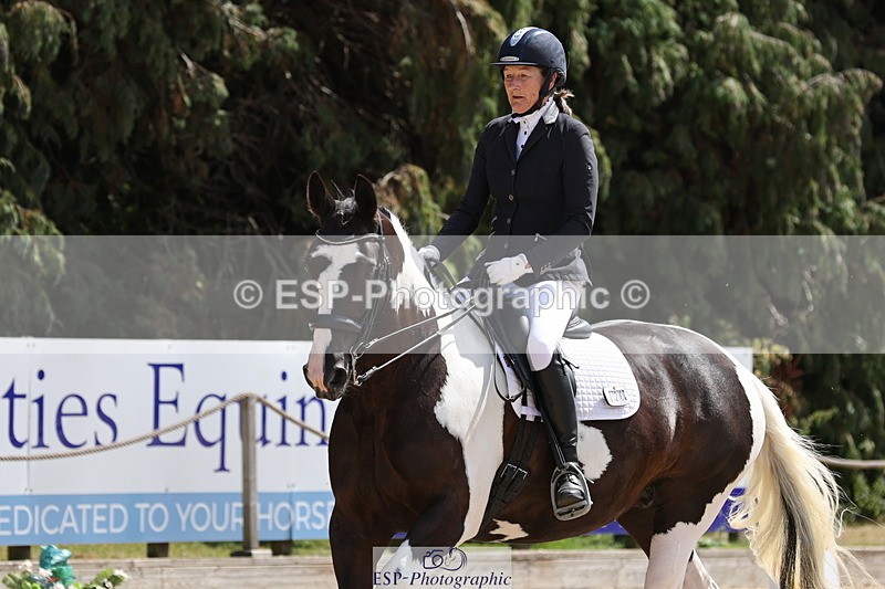250809A-135223-03824 - 120-Julia.WoodwardLily.1