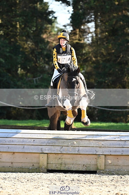 250301A-144927-01044 - Cls 03 90cm