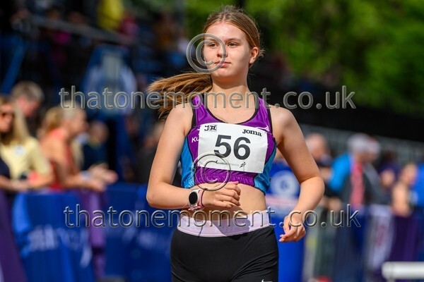 CEM26-924160 - Track Female Set One