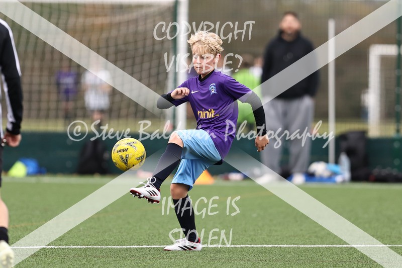 1DX30225 - 2026-10-11 FC Abbey Meads U14 Grey v Ferndale Rodbourne FC U14