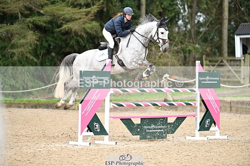 250323A-153806-05062 - Cls 25 Snr Fox & 1.20m Open