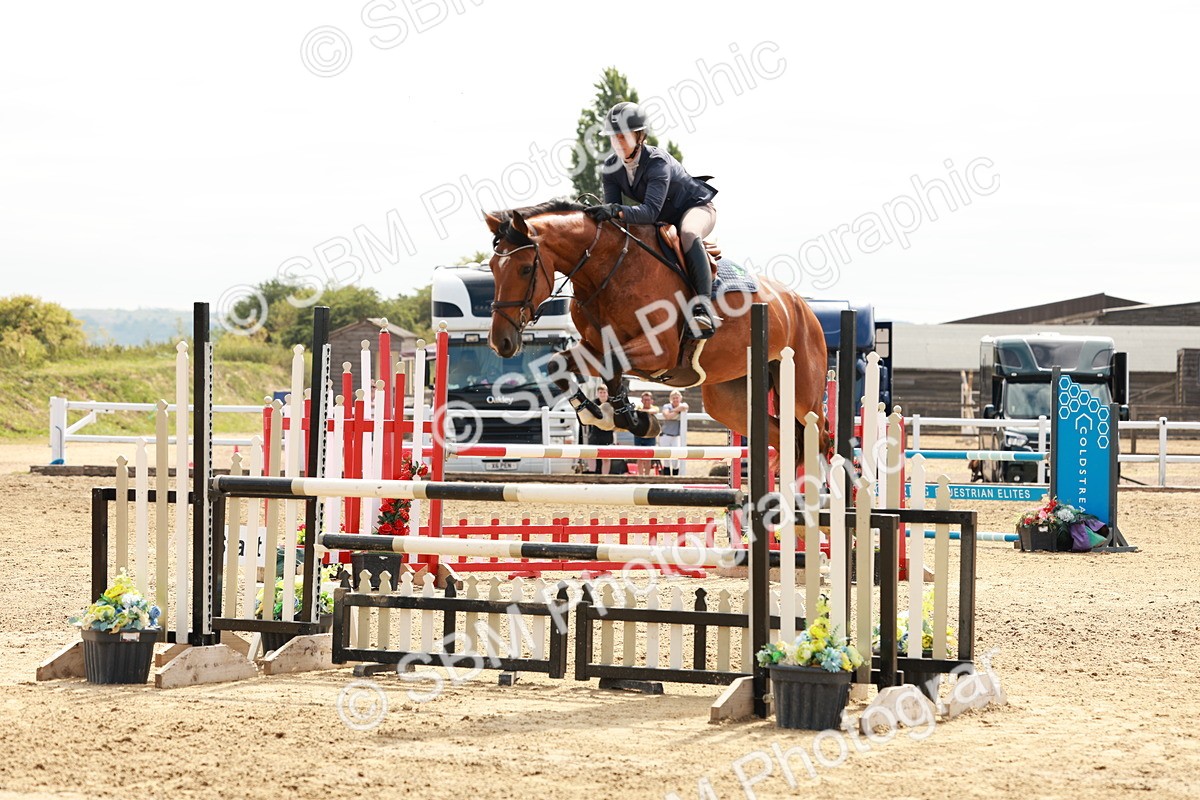 SBM_016971 - Class 20 - Senior Newcomers - 1.10m